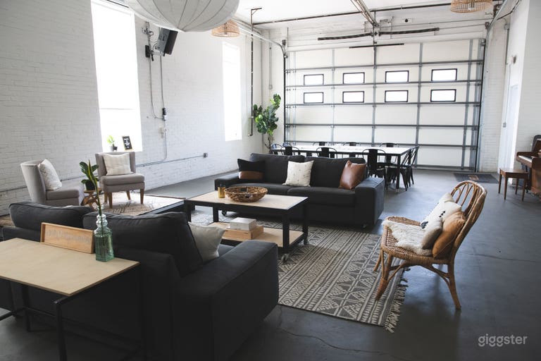  Studio creativo in una caserma dei pompieri 