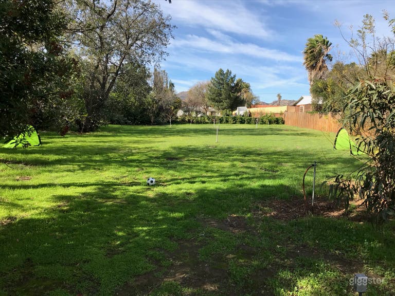  Cozy Ranch home on expansive 1/2 acre property 