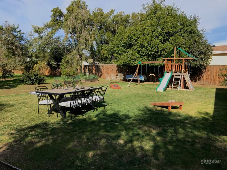  Cozy Ranch home on expansive 1/2 acre property 