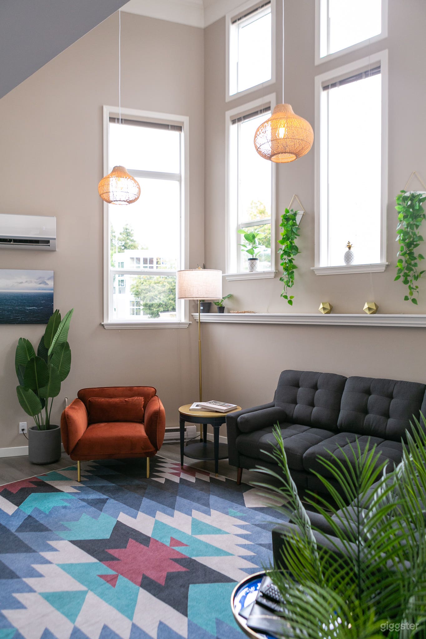 opposite side of living room - wall mounted 55" TV with Apple TV + Samsung Soundbar