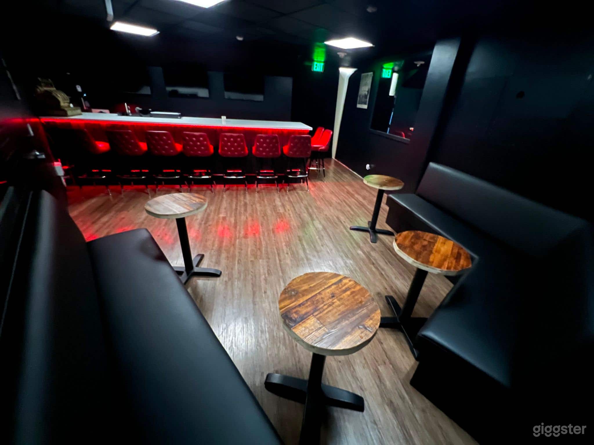 Barbershop Lounge and Clubhouse Photo 3