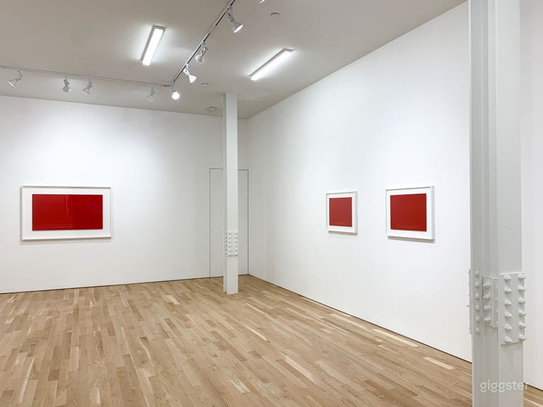  Towards Viewing Room 