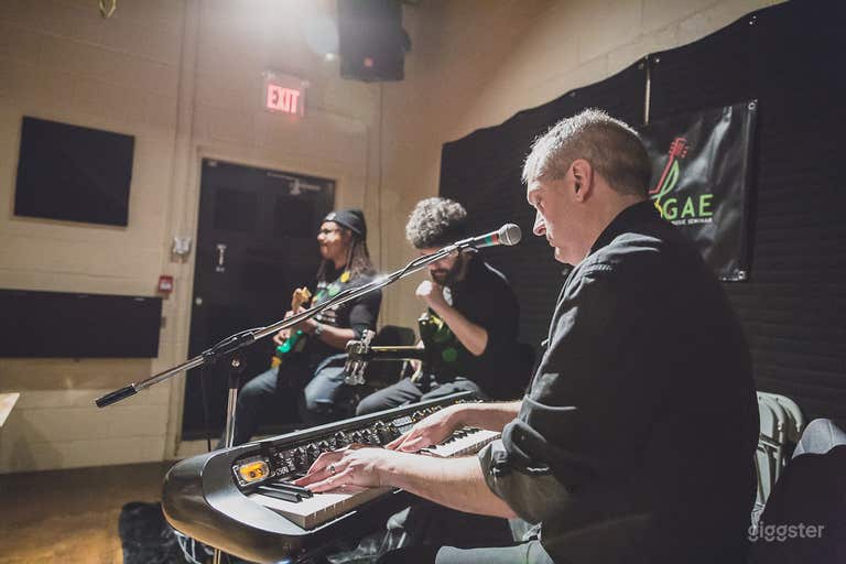  Boutique Boxing & Fitness Studio In Toronto  