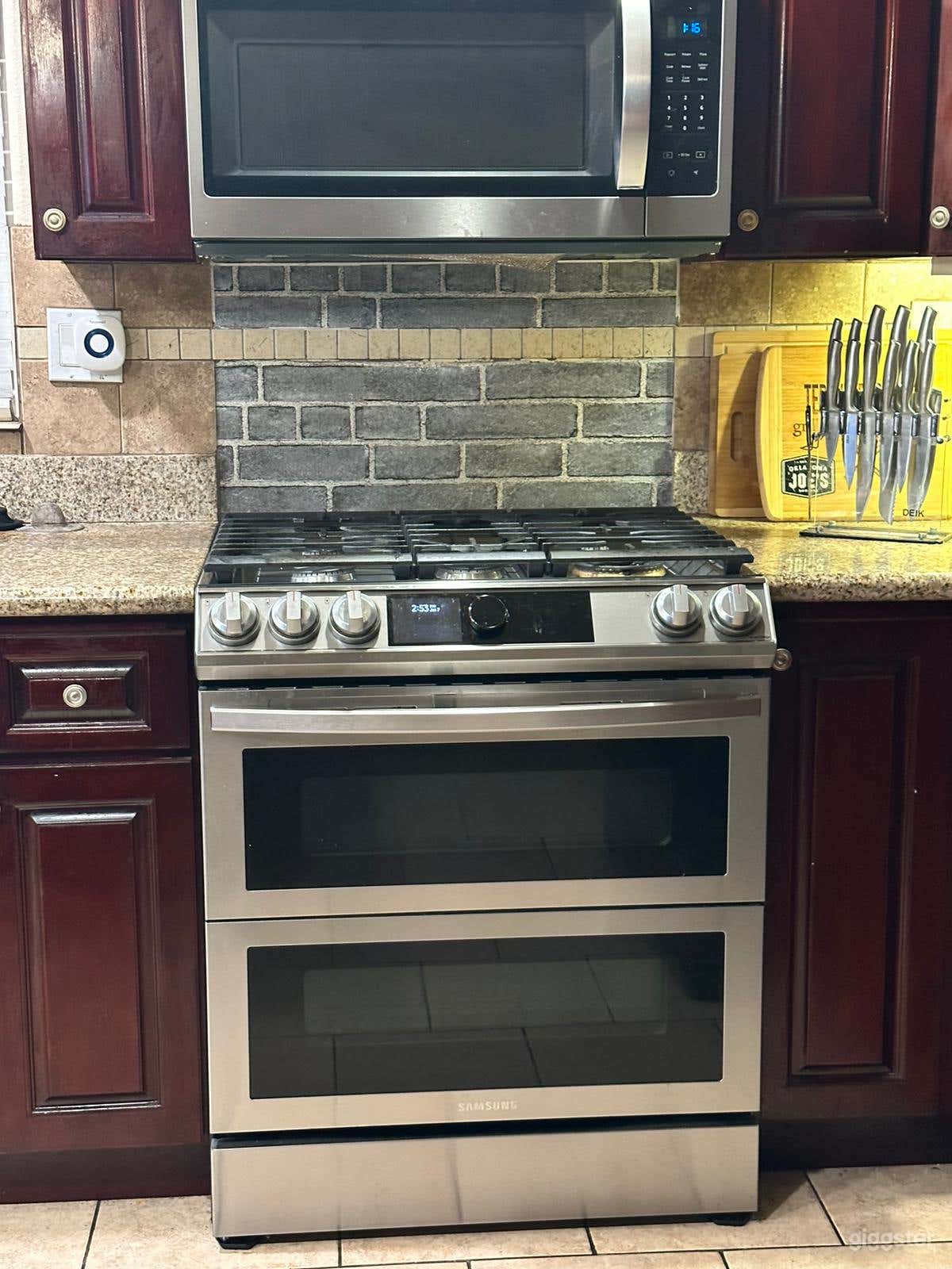 Stainless steel stove