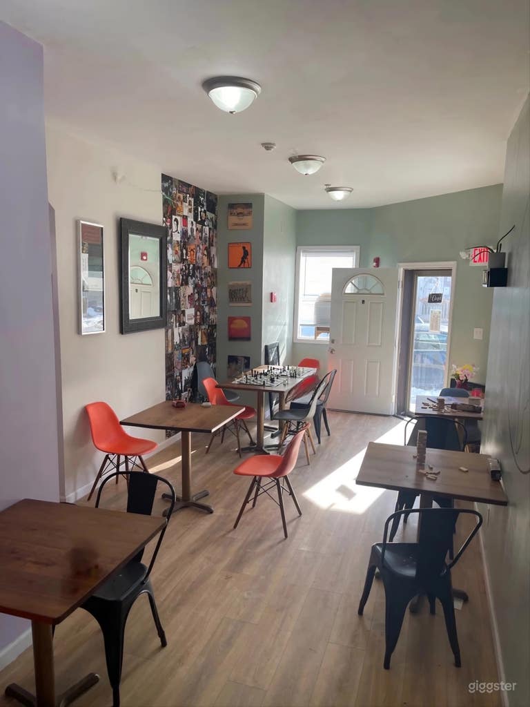  Espace Café Confortable et Flexible 