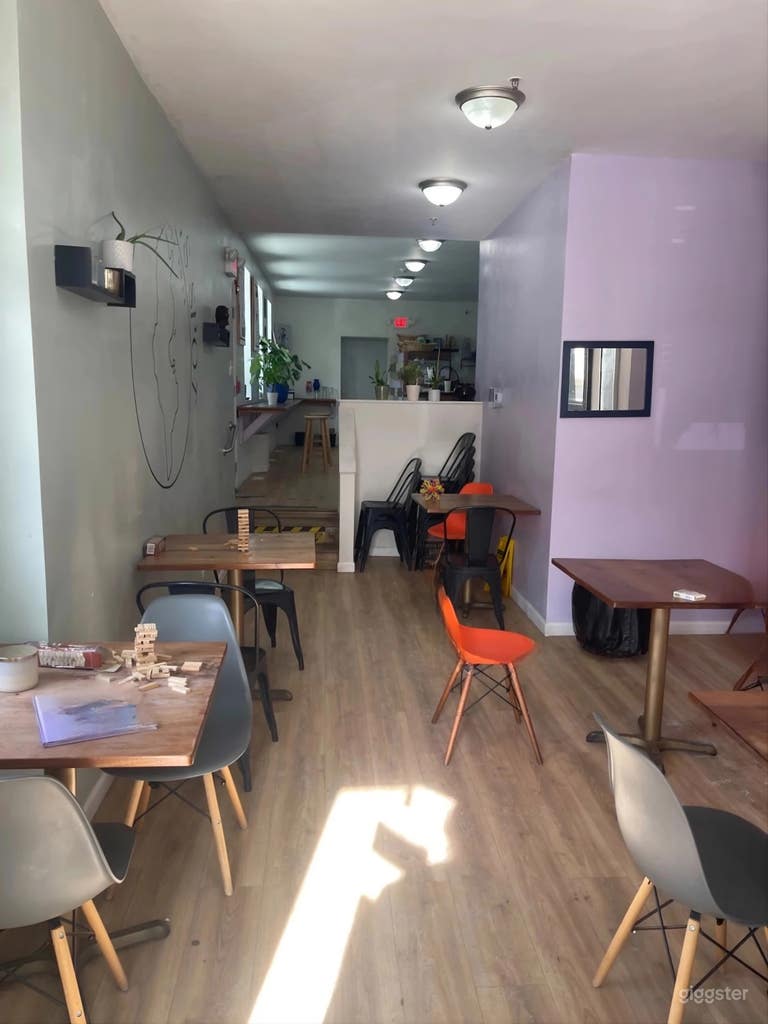  Espace Café Confortable et Flexible 