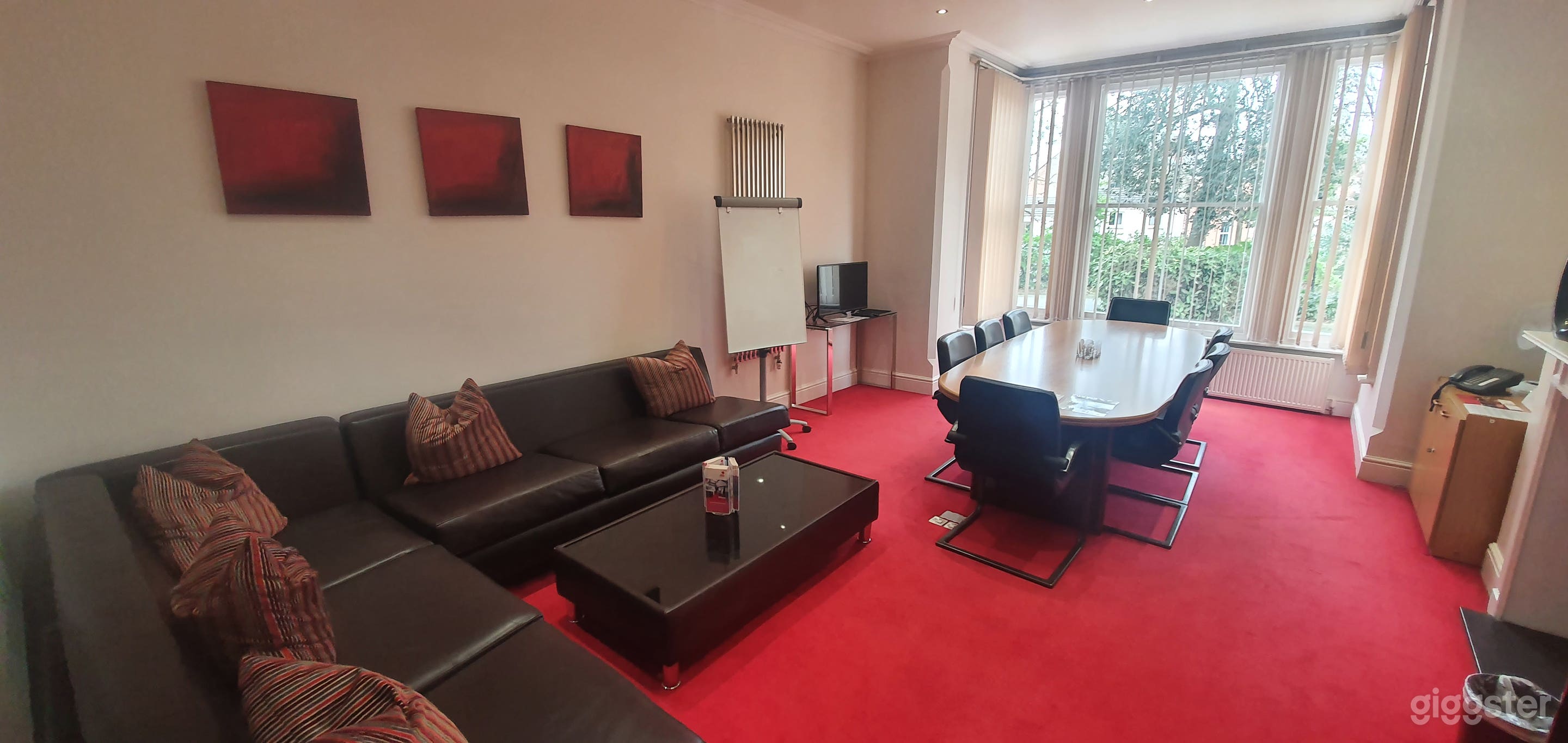 Castle Donington Executive Room Photo 1