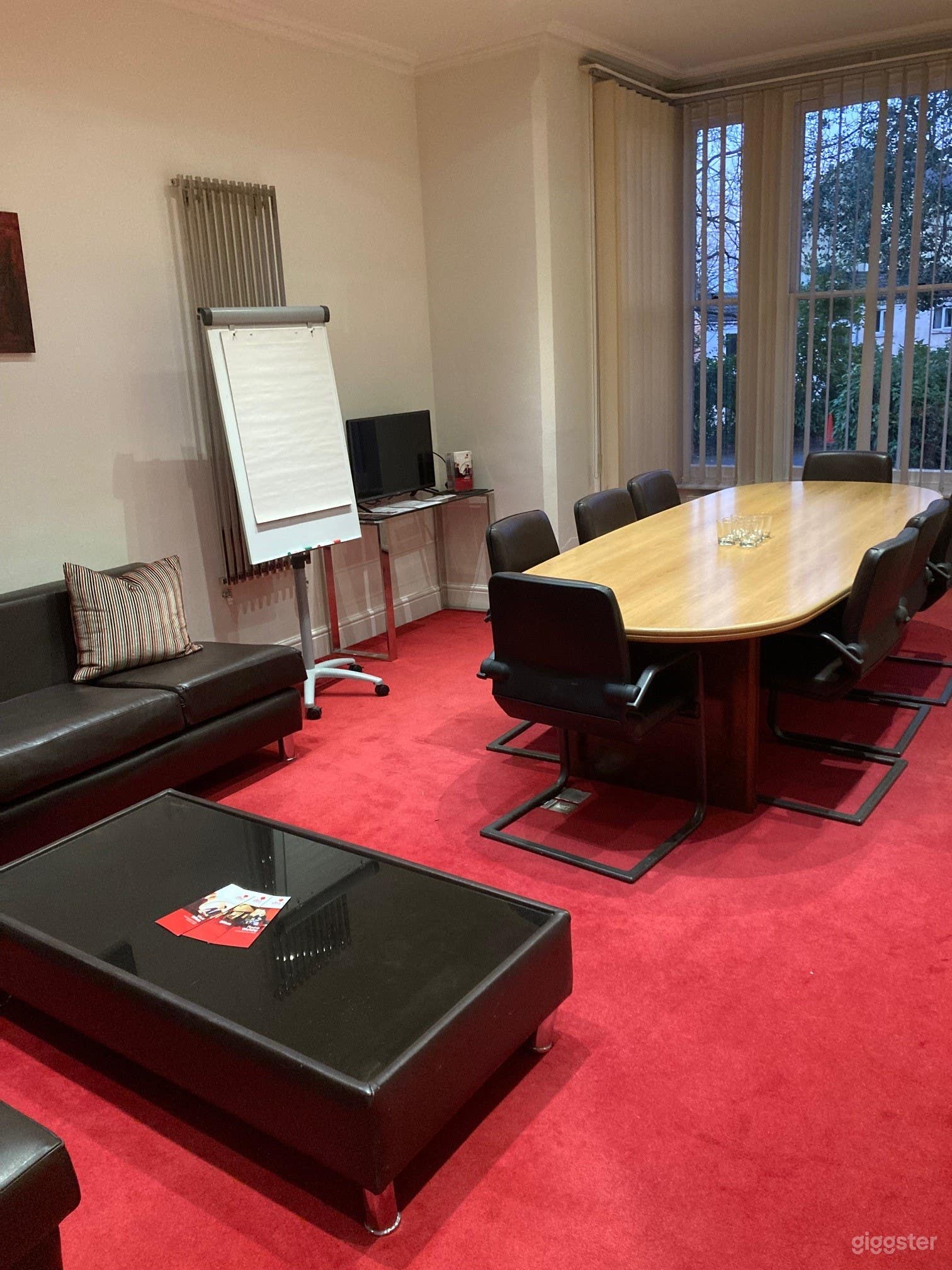 Castle Donington Executive Room Photo 2