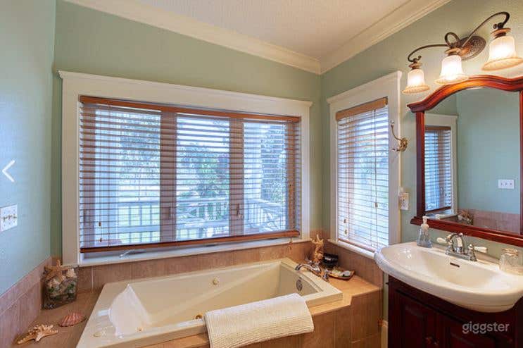 Sweet Sea Breeze Suite Room Photo 4