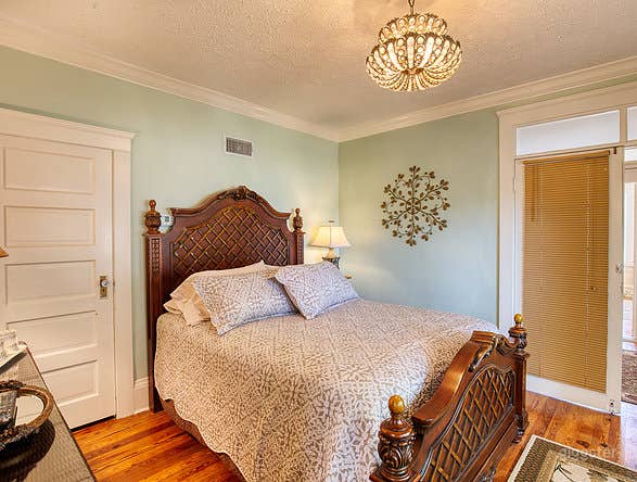 Sweet Sea Breeze Suite Room Photo 3