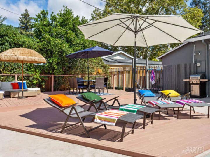 Galactic Oasis Pool Photo 4