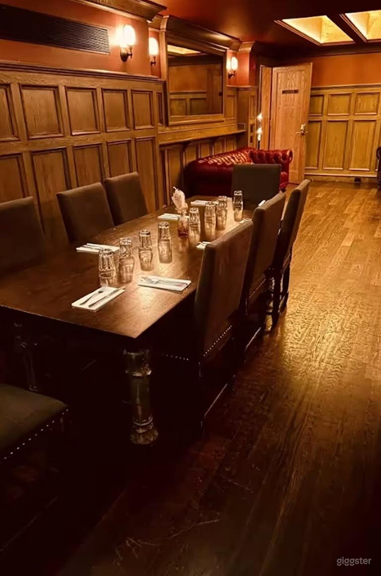  Sala de juntas elegante y versátil para eventos corporativos y privados 