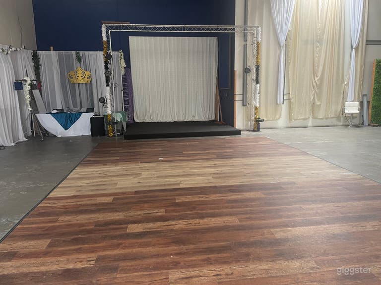  Versatile Industrial Warehouse | Events, Filming, Photo Shoo 