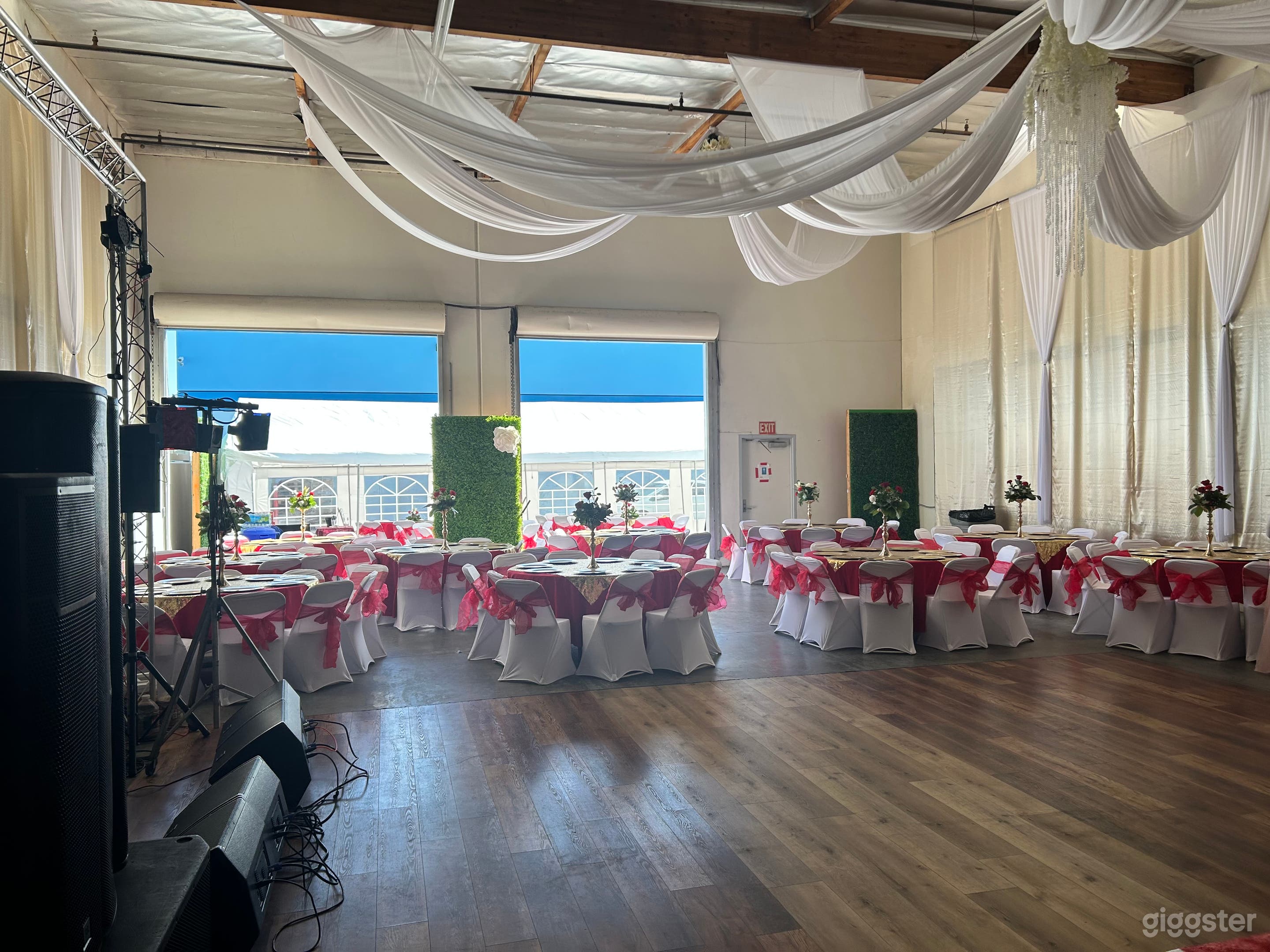 Versatile Industrial Warehouse | Events, Filming, Photo Shoo Photo 1