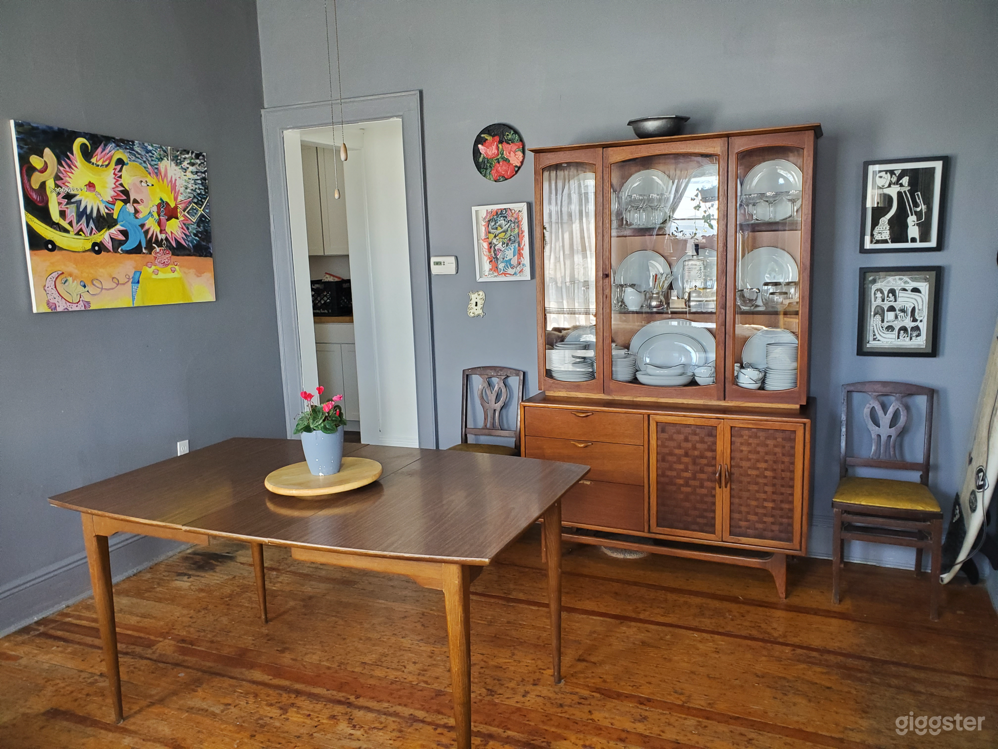 Colorful Victorian Home Photo 2