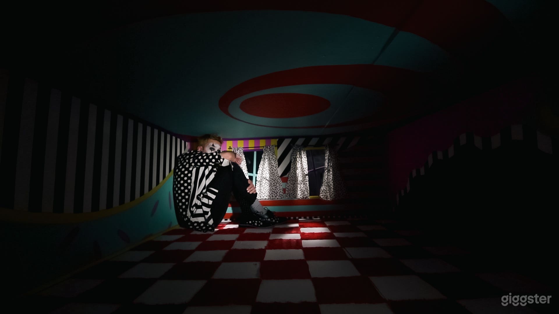 Custom Built Sets for Music Videos and Photoshoots Photo 1