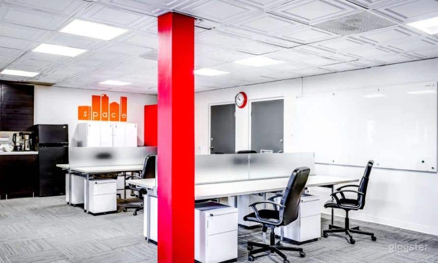 Modern and Elegant Private Conference Room Photo 2