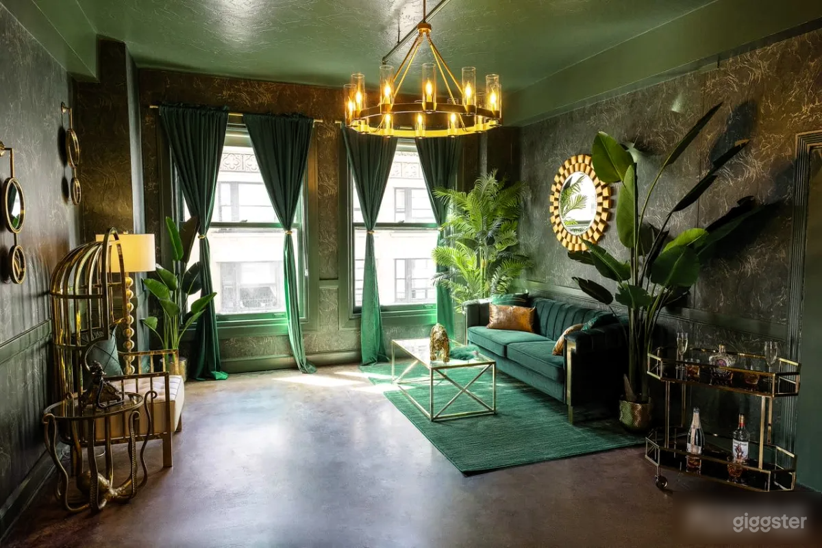 Downtown GREEN Luxury Room Photo 3