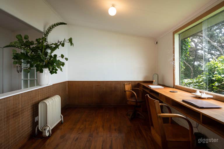  Studio/bureau moderniste du milieu du siècle 