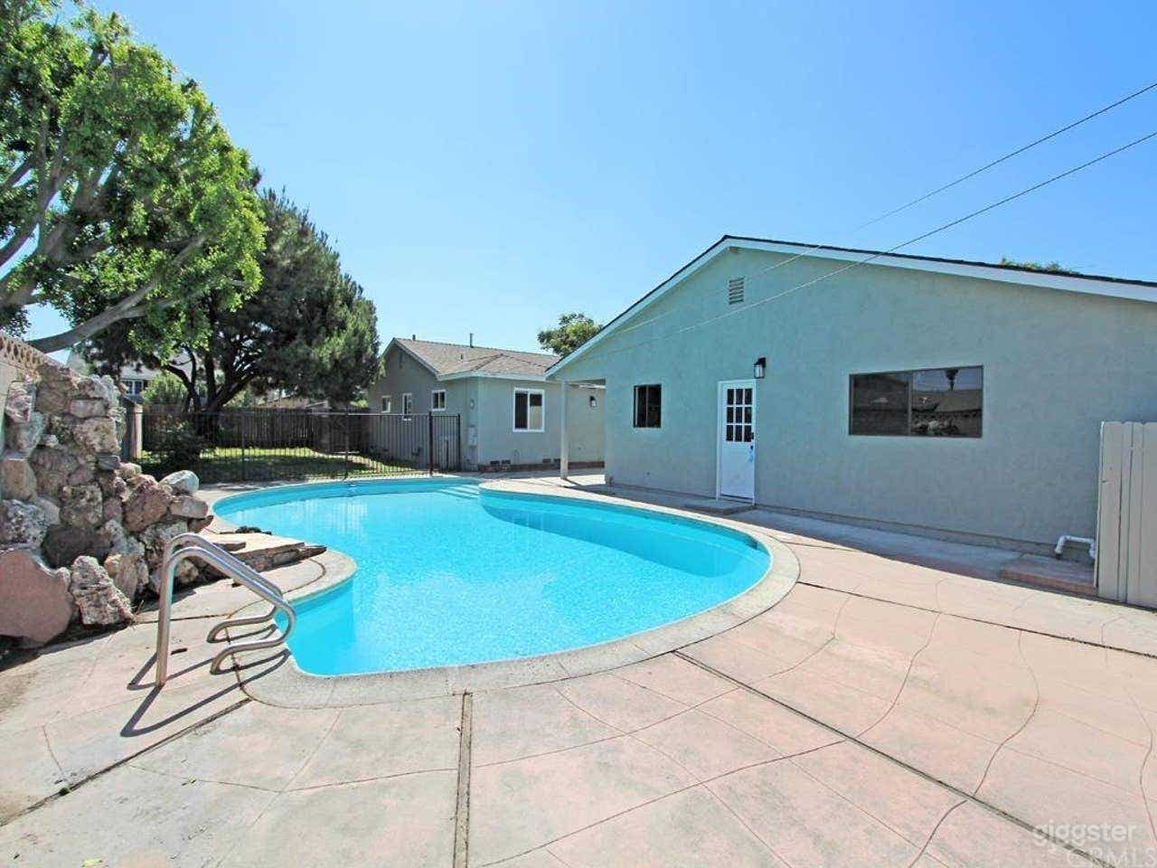 Blue Retriever House Photo 1