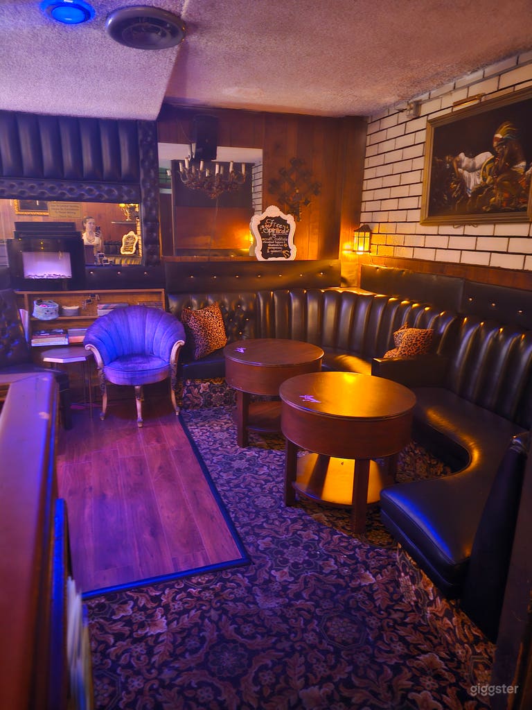  Lounge di lusso, bar, ristorante 
