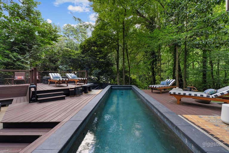  Outdoor Swimming Pool Only Rental 