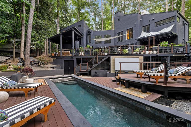  Outdoor Swimming Pool Only Rental 