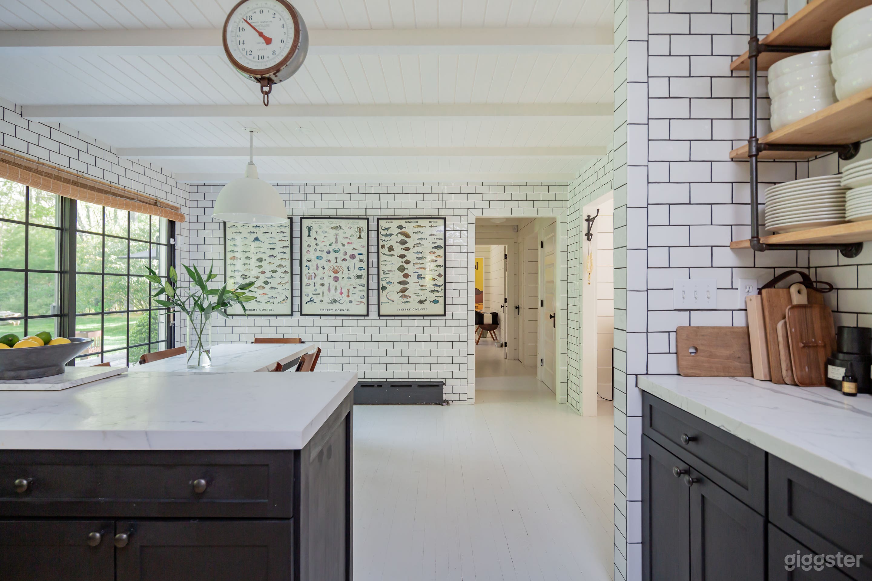 Stylish Cape style retreat in East Hampton Photo 1