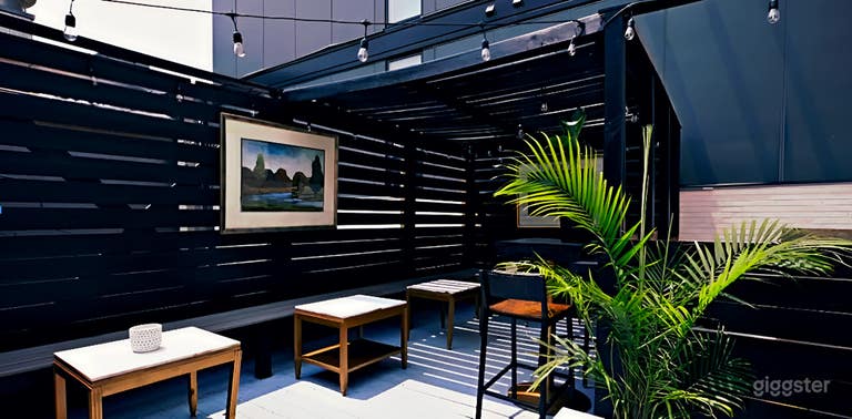  Warm & Ambient Cocktail Lounge for Elevated Gathering 