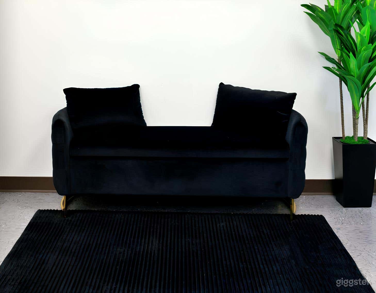 Stylish Ultra-Modern Podcast Studio Set Photo 3