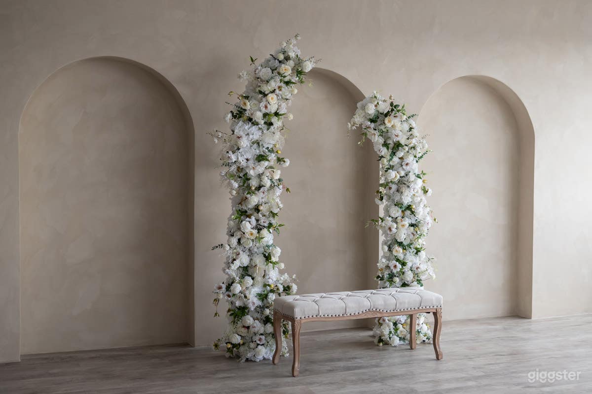 Modern Space with Boho and Vintage Touch Photo 1