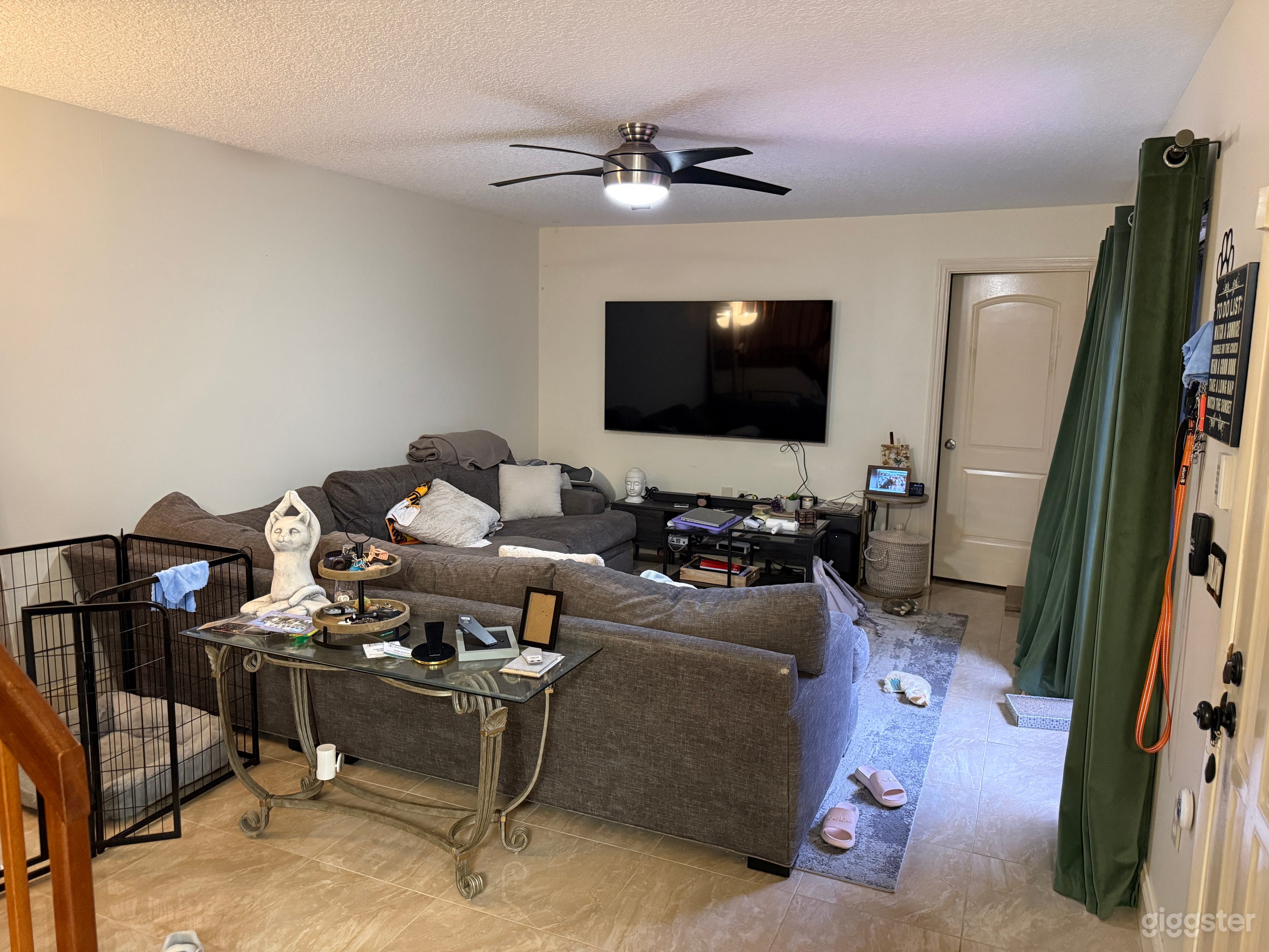 Cozy Real-Life Home for film production Photo 4