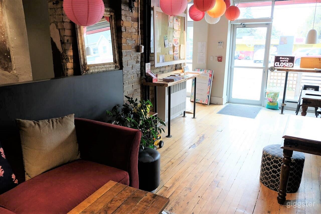 Beautiful Cafe Photo 2