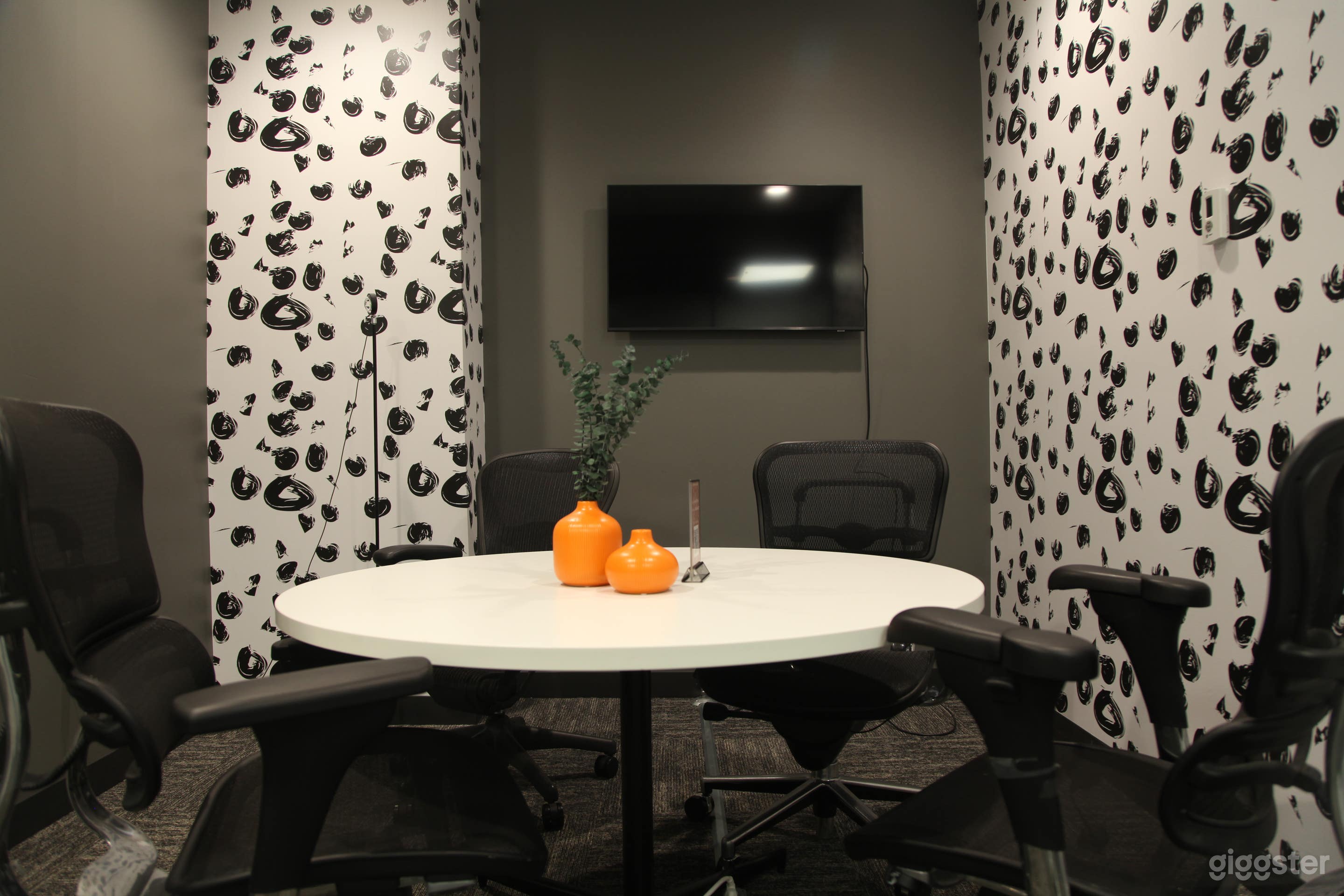 Huddle Space Photo 3