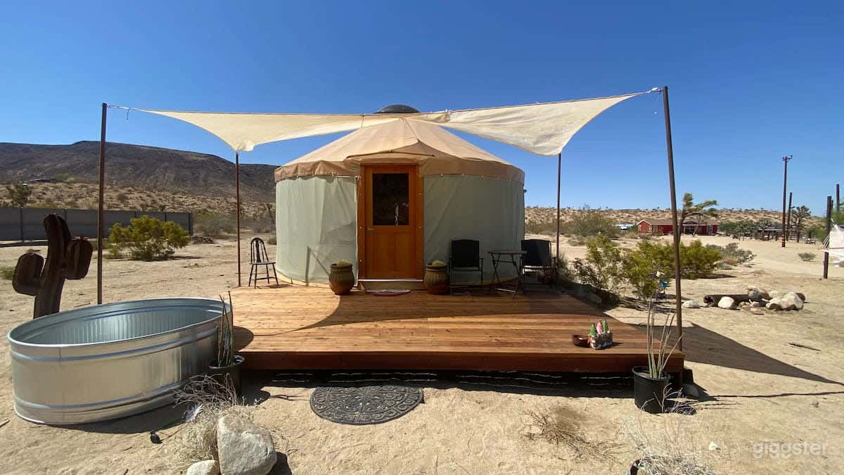Meditative 20’ Yurt in Yuca Valley Photo 1