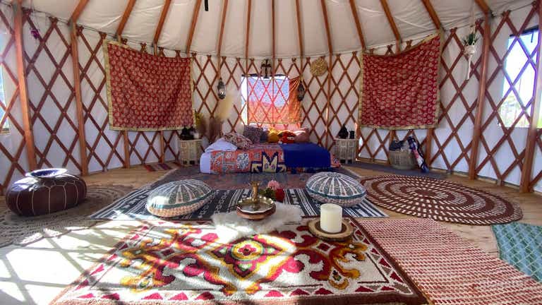  Meditative 20’ Yurt in Yuca Valley 
