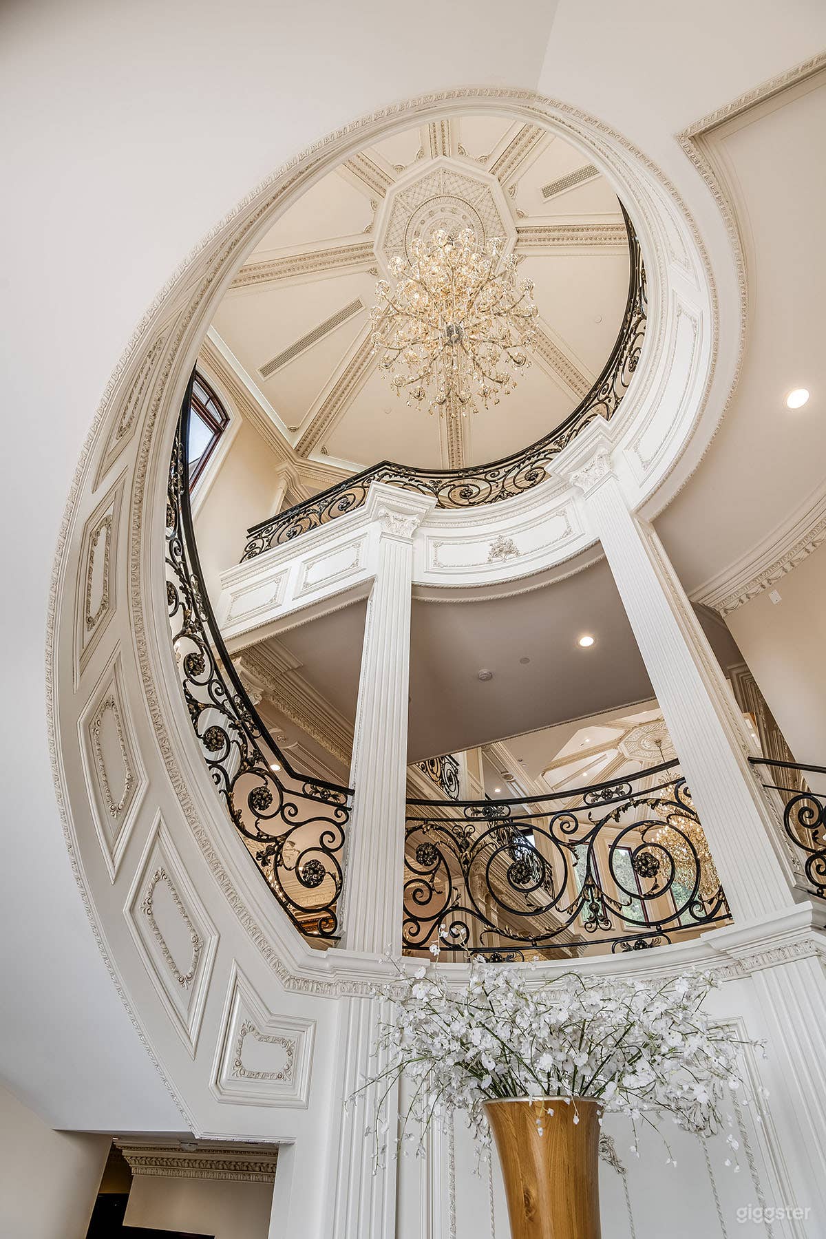 French Chateau Style Mansion Photo 4