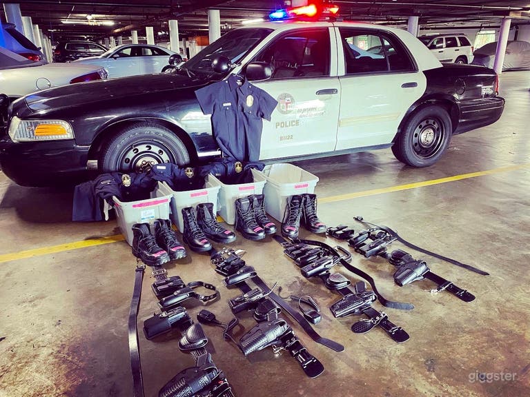  LAPD Black-and-White Ford Crown Victoria!!!! 