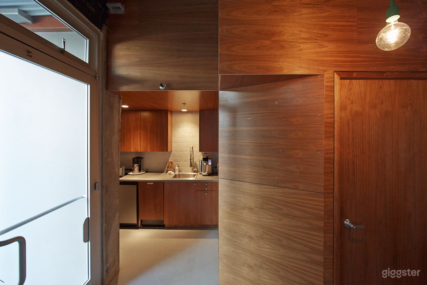 MDRP Photography Studio Photo 3