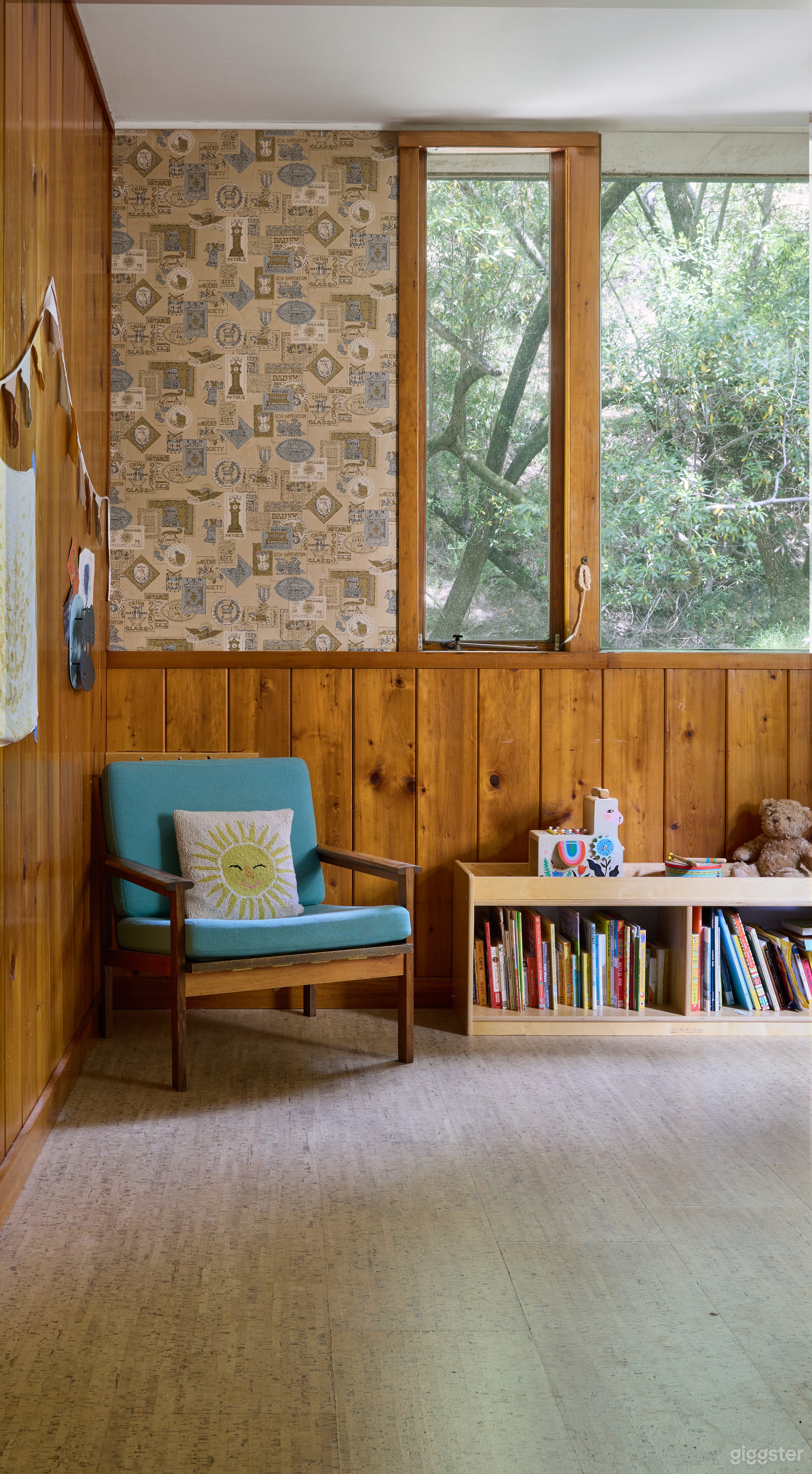 Unique, self-built mid-century home inspired by Fr Photo 4