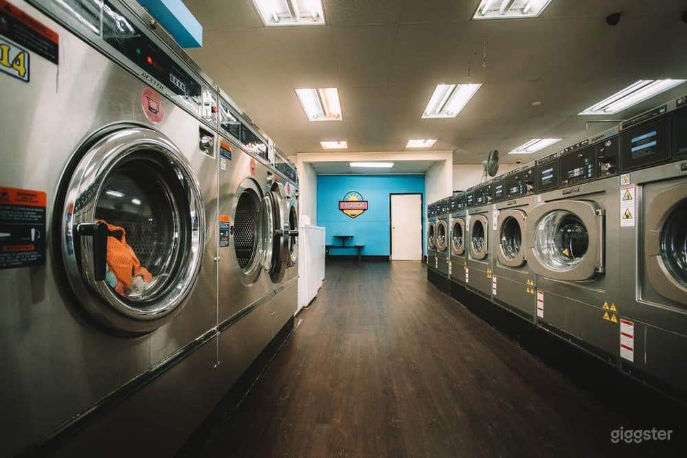 Large Urban Laundromat with Lots of Space! Photo 1