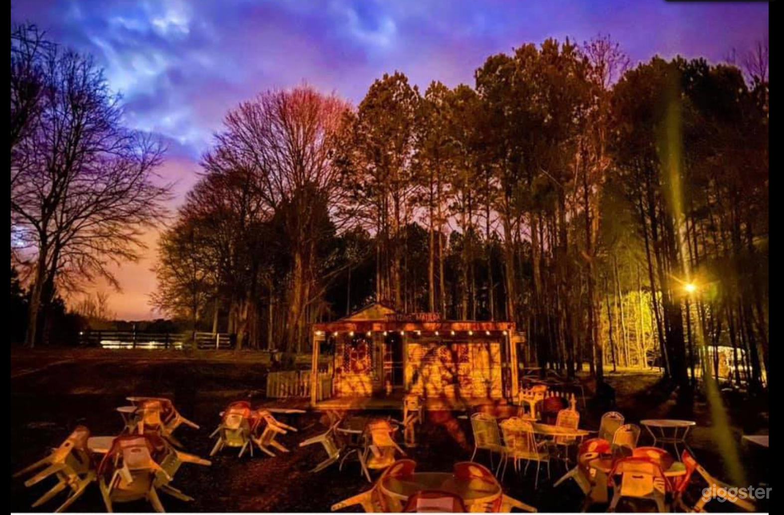 Intimate Outdoor Concert Space in Milton Photo 3