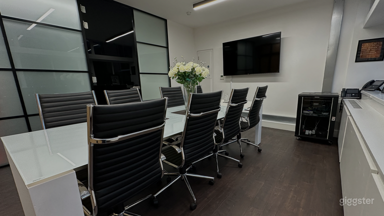  W1 Workspace - The St James's Room 