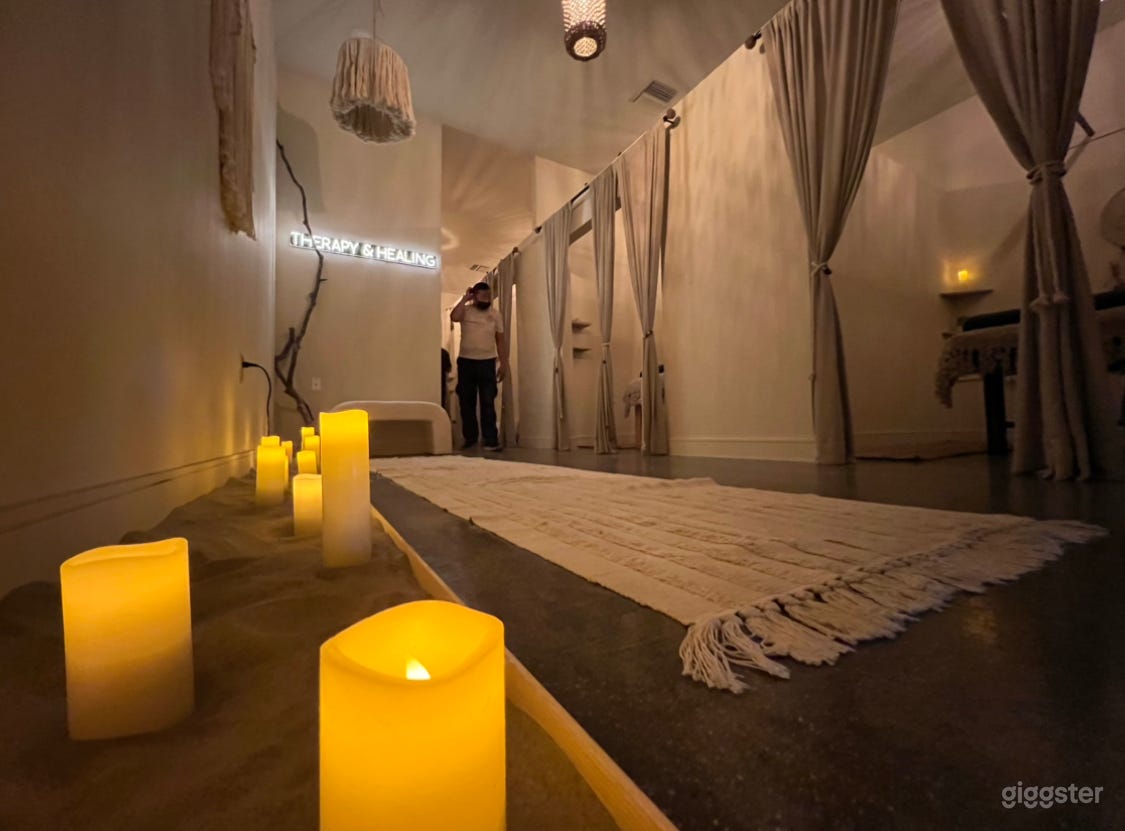 Beautiful Tulum Inspired Massage Parlor & Spa Photo 1
