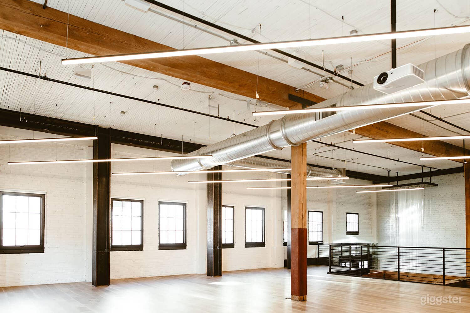 Industrial Chic Event Space in Downtown Seattle Photo 1