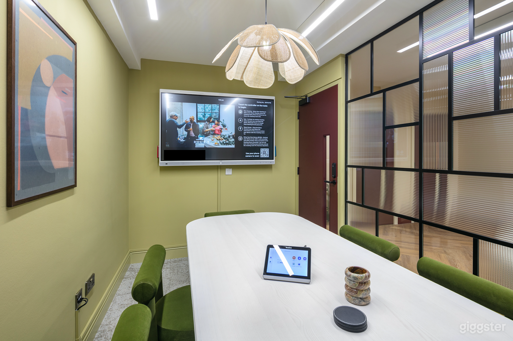 The Branch Good for 6 Persons Photo 1