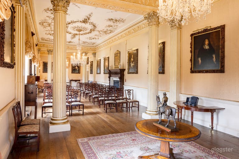  18th Century Stately Home in Worcestershire 