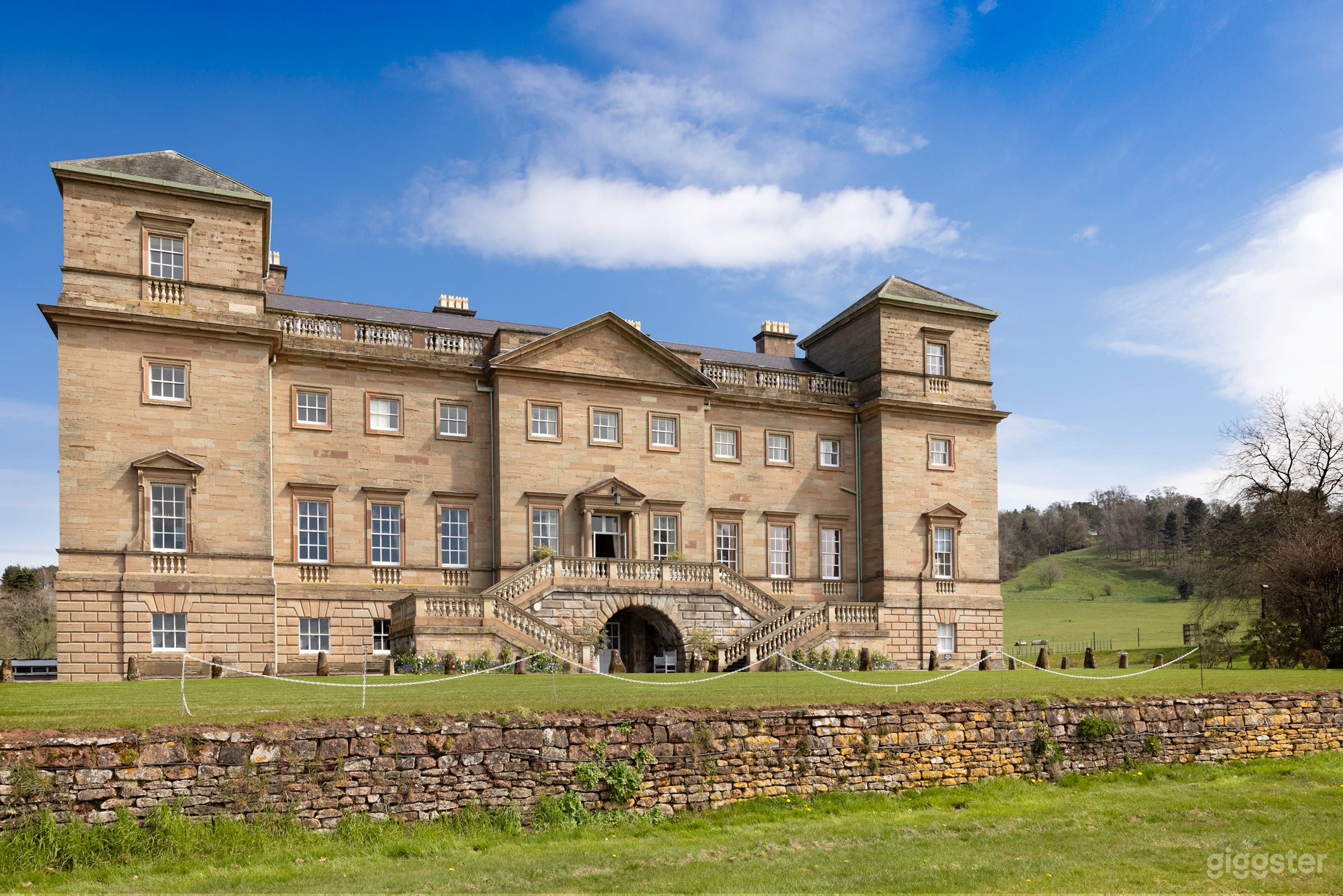 18th Century Stately Home in Worcestershire Photo 1
