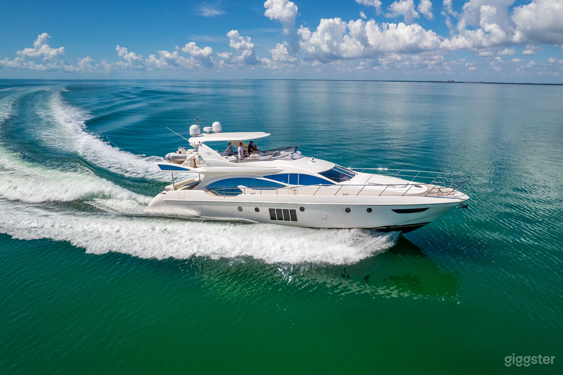 75' Azimut Yacht Photo 1