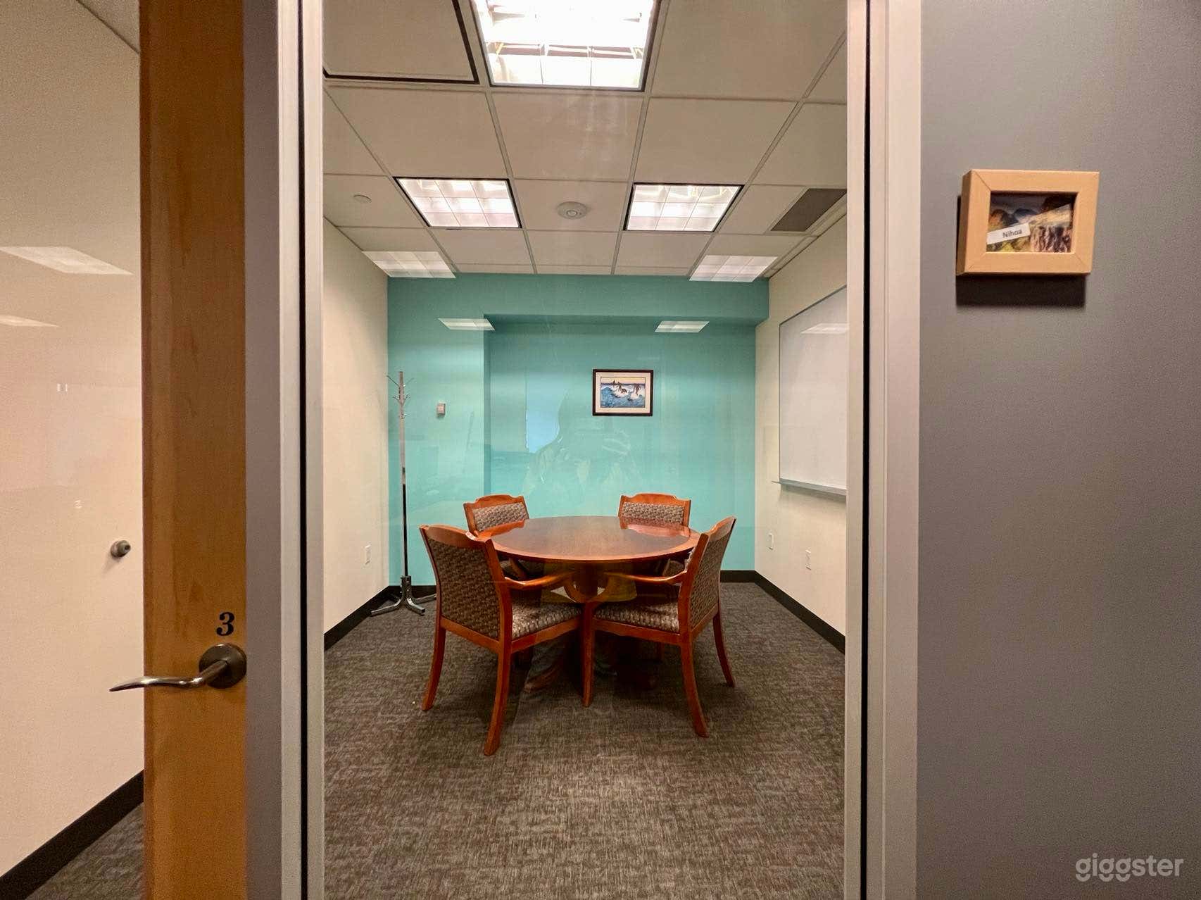 Coconut: Private 4-Person Focused Meeting Room Photo 1